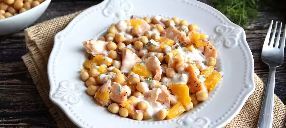 9 recetas rápidas con garbanzos de bote: platos saludables, sabrosos y aperitivos para compartir