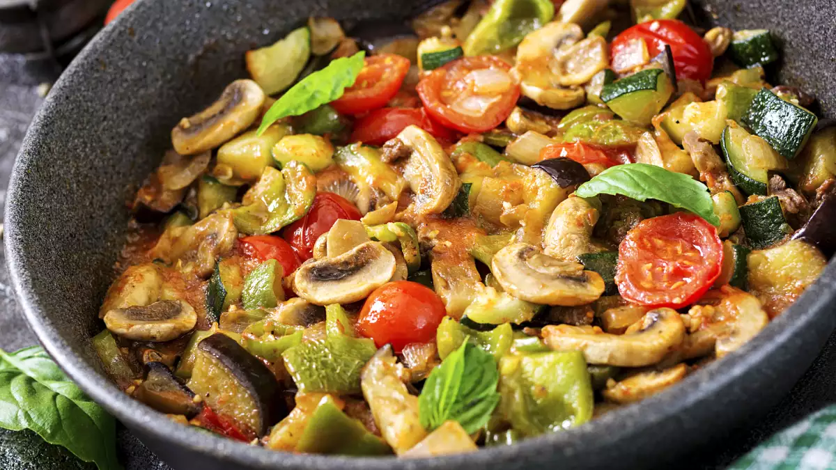 Cocinar champiñones parece fácil... pero casi todos cometemos alguno de estos 4 errores