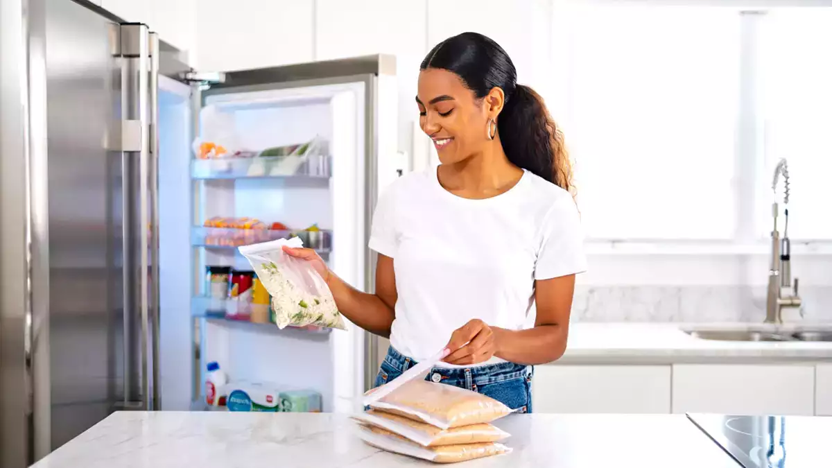 Deja de congelar así: 9 errores que arruinan el sabor y la textura de tu comida