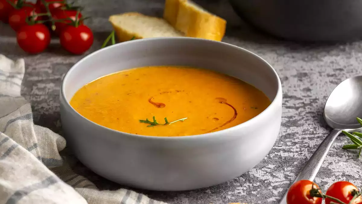 9 cremas de verduras que puedes congelar y descongelar sin miedo y siguen sabiendo a recién hechas