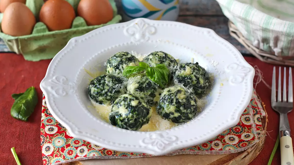 Cuando la pasta se viste de fiesta: 8 platos de pasta elegantes para una Navidad de lo más apetecible