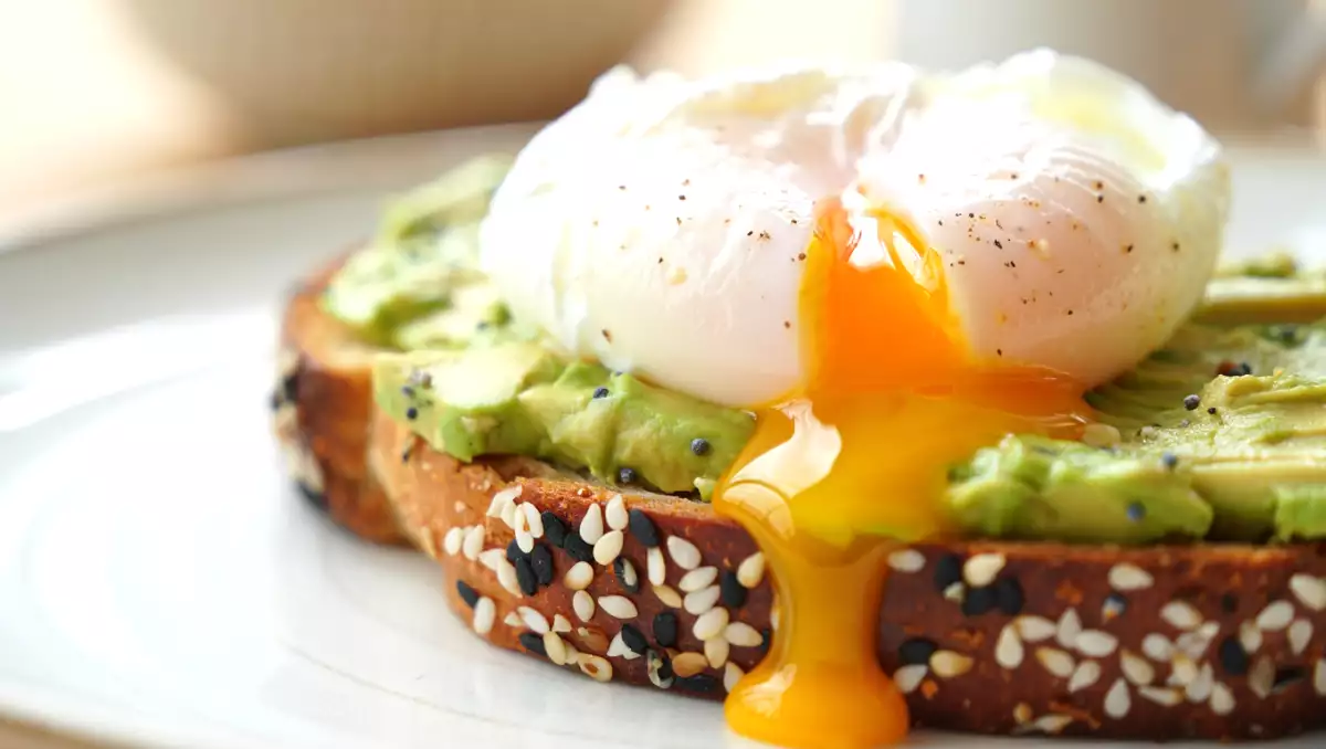 La sencilla técnica para conseguir unos huevos escalfados perfectos