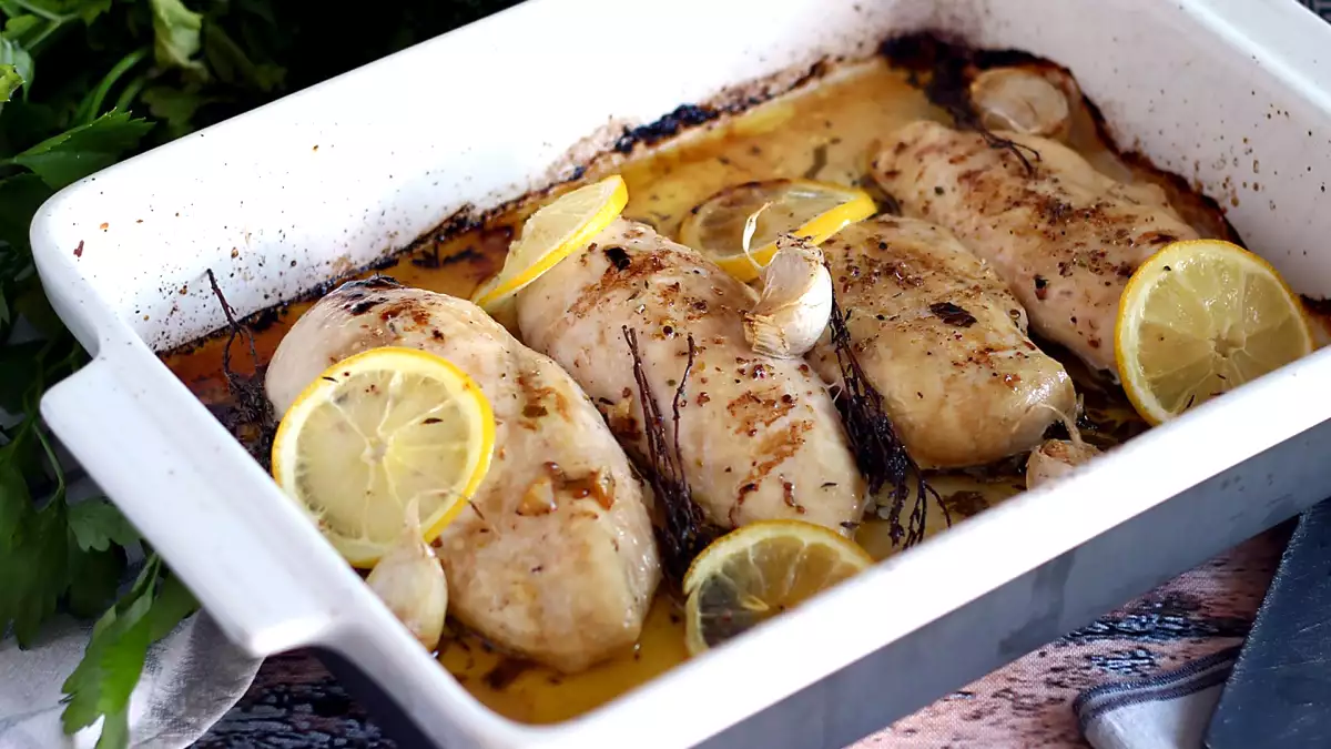 Cuando el limón manda: 8 platos principales donde no es un “toque final”