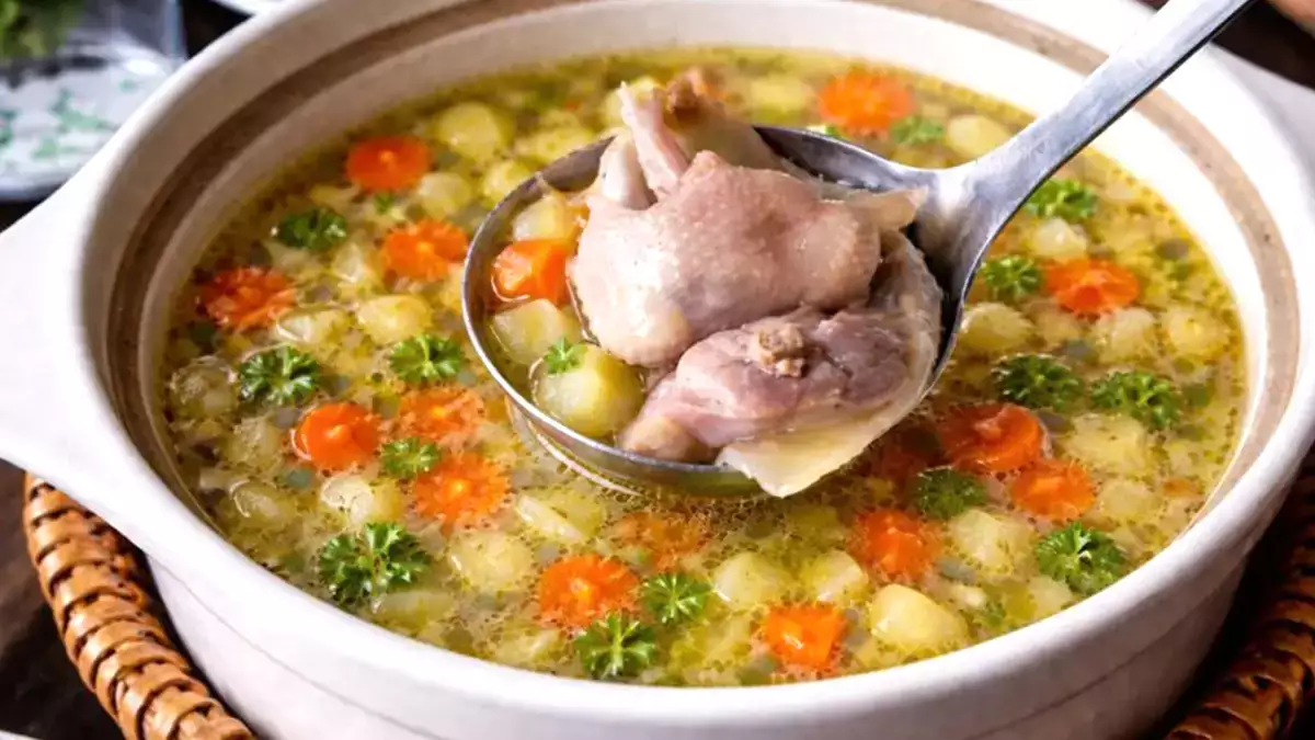 Estás tirando, sin saberlo, las partes del pollo con más colágeno y más sabor