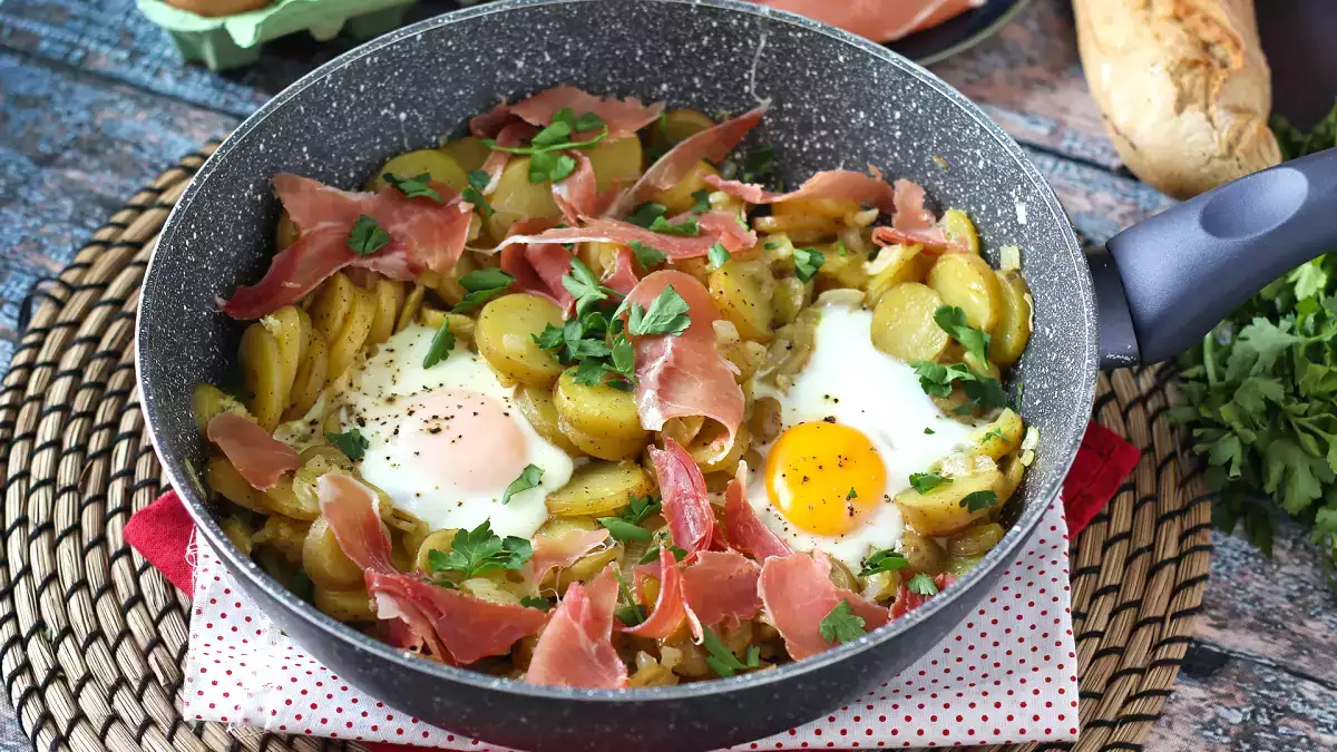 Cuando no quieres encender el horno: 14 recetas que se hacen en sartén