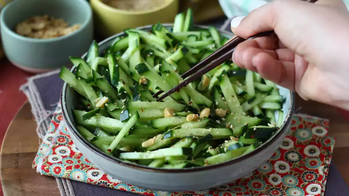 14 recetas con pepino para ahorrar sin renunciar al sabor: económicas, frescas, fáciles y rápidas