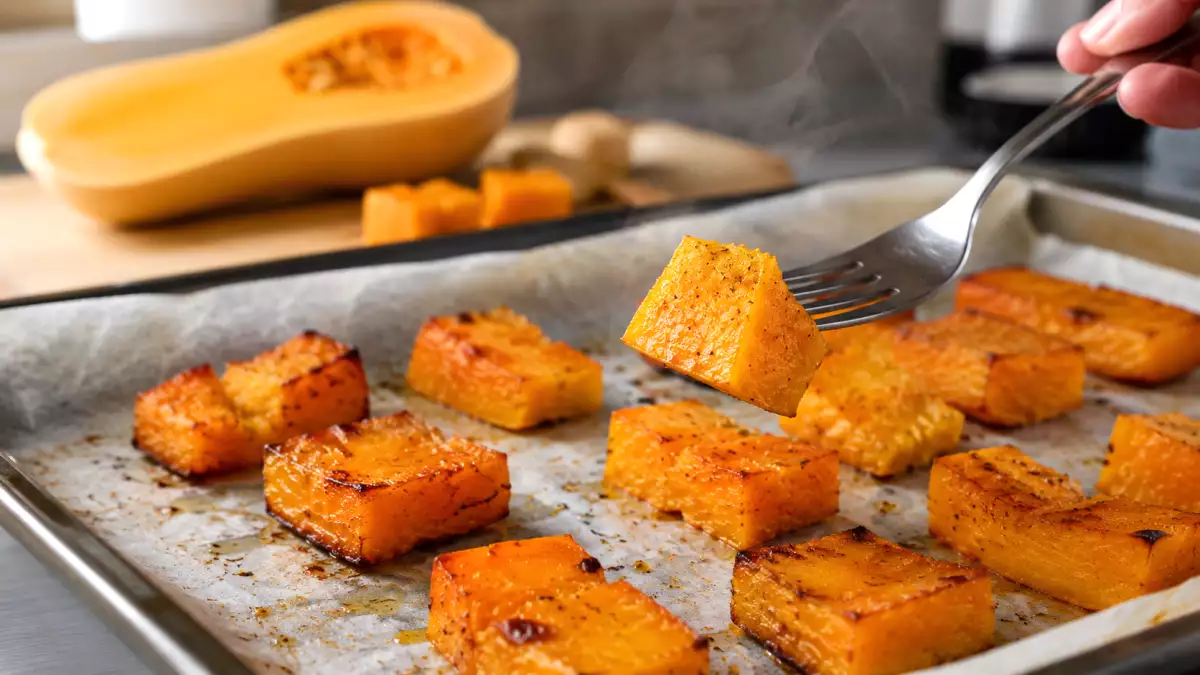 Cómo asar calabaza cacahuete para que quede tierna por dentro y dorada por fuera