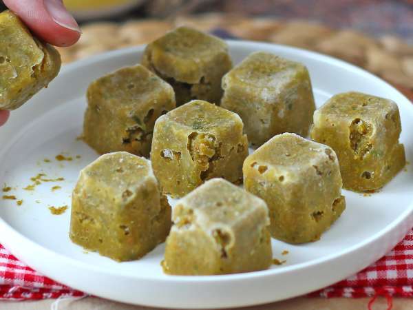 Haz tus propios cubos de caldo de verdura concentrado: naturales, llenos de sabor y que duran meses en el congelador