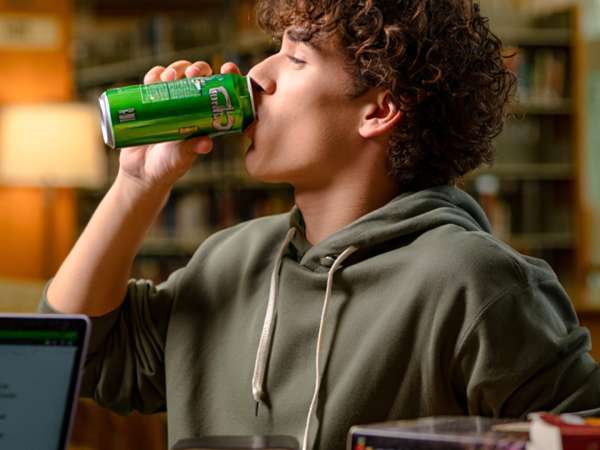 ¿Bebidas energéticas? Esto es lo que la taurina hace realmente en tu cuerpo