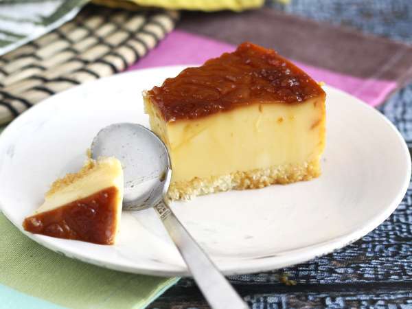 12 recetas de flan casero como los de la abuela: del clásico de huevo y caramelo al parisién