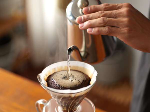 Un detalle sencillo puede transformar el sabor de tu café (y no cuesta nada)