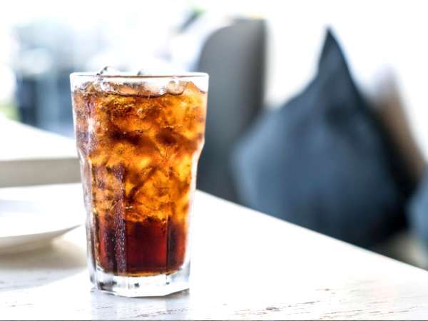 Lo que los científicos han descubierto sobre los refrescos azucarados redefine lo que sabemos del microbiota