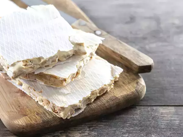 En el supermercado: Consejos para elegir un buen turrón de almendra