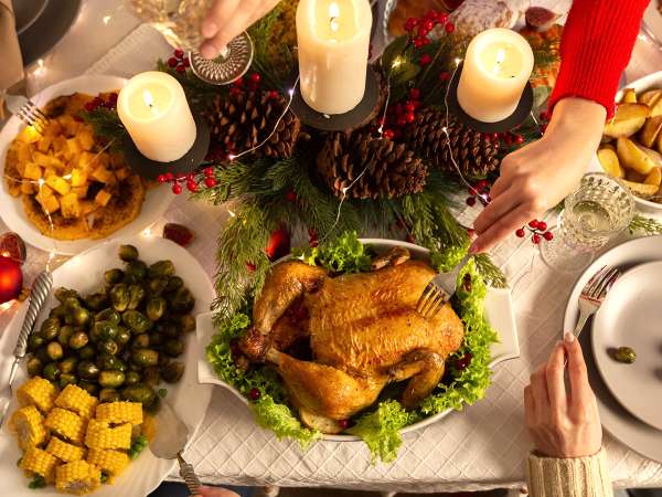 Sirve todo caliente y en su punto: el plan del 24 para una cena de Nochebuena sincronizada (sin estrés)