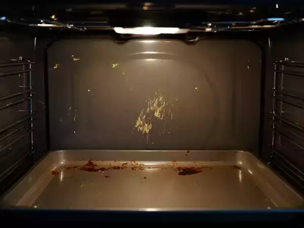 Limpieza de horno: olvida los químicos con este innovador truco casero