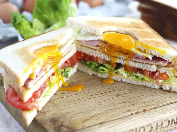 Por qué el club sandwich se llama así y no es por lo que imaginas