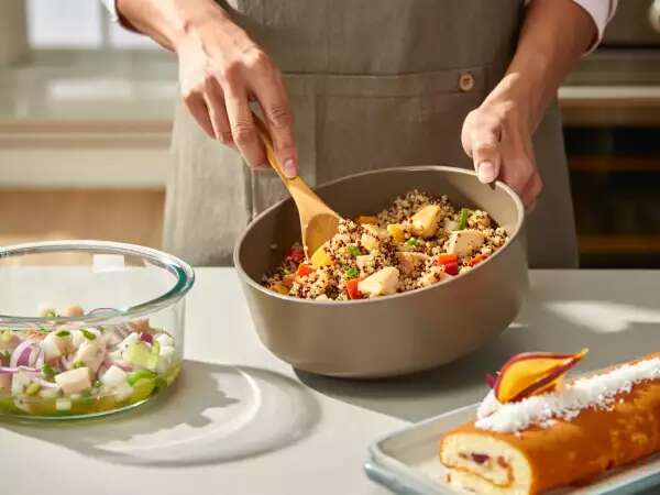 Menú diario, 4 de mayo: ceviche de bacalao, quinoa con verduras y pollo, y brazo de gitano
