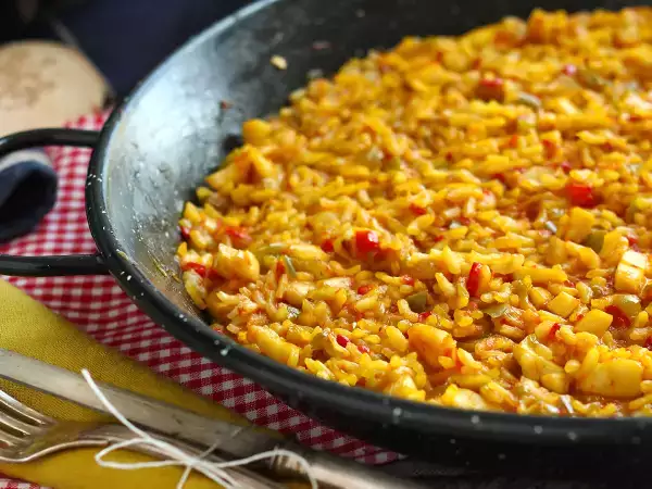 Cómo preparar en casa un arroz con calamares que parece de restaurante: fácil, sabroso y listo en 20 minutos