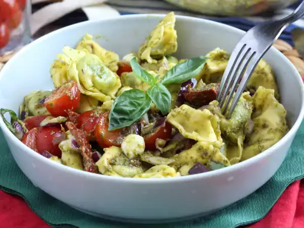 Los tortellini también son para el verano: la ensalada fría que desaparece antes que la de arroz