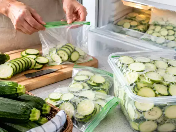 Cómo congelar calabacines en verano para tenerlos listos en invierno