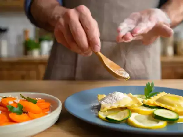 Menú vegetariano, 28 de julio: Zanahorias aliñadas, ravioli 4 quesos y scones clásicos