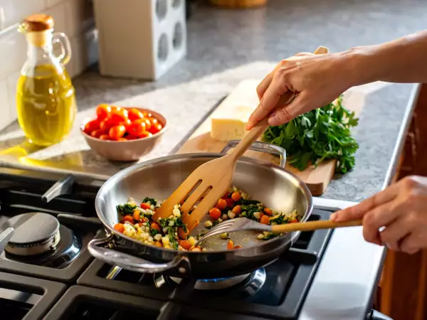 Menú vegetariano, 30 de julio: Carpaccio de calabacín, gratinado de ñoquis y skyr bowl con frutos rojos