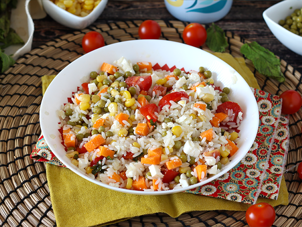 ¿Cuánto tiempo se puede conservar realmente una ensalada de arroz en la nevera?