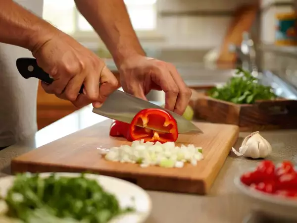 Menú vegetariano, 4 de agosto: Tostas de pesto, ensalada de judías verdes con un toque especial y sorbete de melón al cava