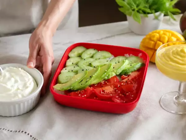 Menú vegetariano, 29 de agosto: Queso crema casero, bento vegano y mousse de mango