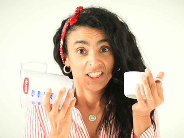 ¿Cuántos mililitros hay en una taza? ¿Cuántos gramos hay en una cucharada?