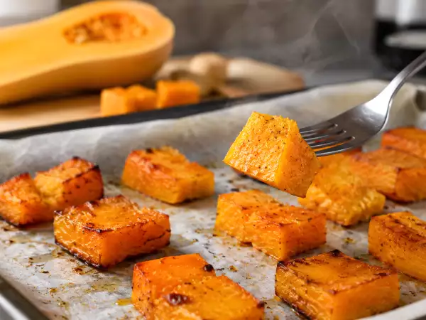 Cómo asar calabaza cacahuete para que quede tierna por dentro y dorada por fuera