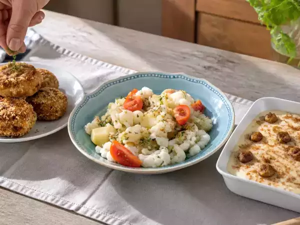 Menú vegetariano, 26 de octubre: Albóndigas de lentejas, ensalada de coliflor y gachas dulces andaluzas