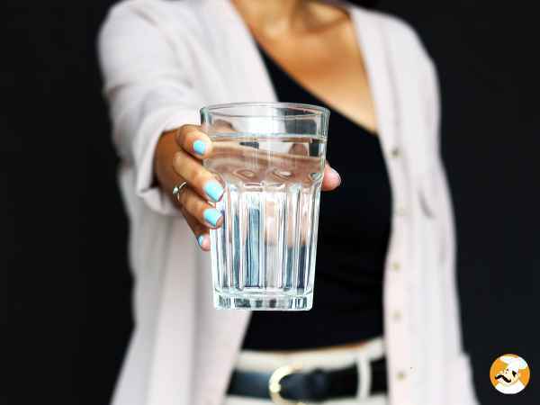 ¡12 increíbles beneficios que sólo el agua puede hacer por ti!