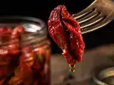Artículos: Tomates secos en aceite: un concentrado de sabor en la despensa y 10 recetas para aprovecharlo
