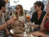 Artículos: Por qué en Francia se bebe el cóctel antes de la comida y en España tendemos a tomarlo después