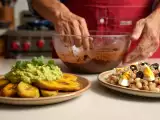 Artículos: Menú diario, 18 de julio: patacones, ensalada portuguesa y muffins de chocolate