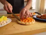 Artículos: Menú diario, 27 de julio: causa limeña de pollo, pollo a la Coca Cola y tarteletas tatin de albaricoque