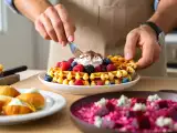 Artículos: Menú vegetariano, 11 de agosto: explosión de sabores con unas bolitas de mozzarella, risotto de remolacha y gofres irresistibles