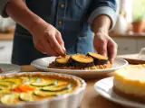Artículos: Menú diario, 25 de agosto: quiche floral, berenjena empanada y cheesecake japonés