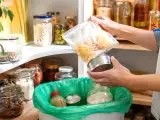 Artículos: Antes de septiembre, revisa la despensa: 5 señales que deberían hacerte tirar un alimento
