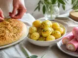 Artículos: Menú vegetariano, 25 de septiembre: Focaccia de romero, patatas salteadas y pantera rosa caseras