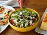 Artículos: Menú vegetariano, 2 de octubre: Mini pizzas en sartén, ensalada de lentejas y tarta asturiana de queso