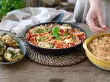 Artículos: Menú diario, 8 de octubre: galletas saladas de feta, arroz con pollo y crumble de manzana