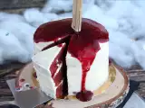 Artículos: Tarta Red Velvet para Halloween: tres capas de bizcocho rojo y una decoración de miedo