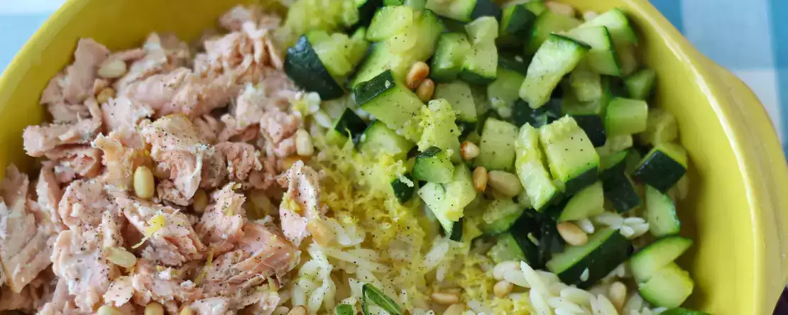 Orzo, la pasta pequeña que sirve para casi todo