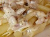 Receta Macarrones com crema y trufa negra y hierbas provenzales