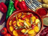 Receta Caldo pimentón almeriense con boquerones