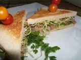 Receta Sandwich de carne asada, palta y brotes