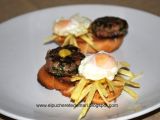 Receta Pintxo de mini hamburguesa al cebollino y huevito de codorniz