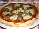 Receta Pizza de longaniza con trompetas de la muerte